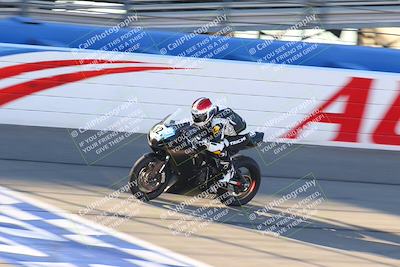 media/Jan-21-2022-Fastrack Riders (Fri) [[90b5309cc6]]/Level 4/Session 1 Front Straight/